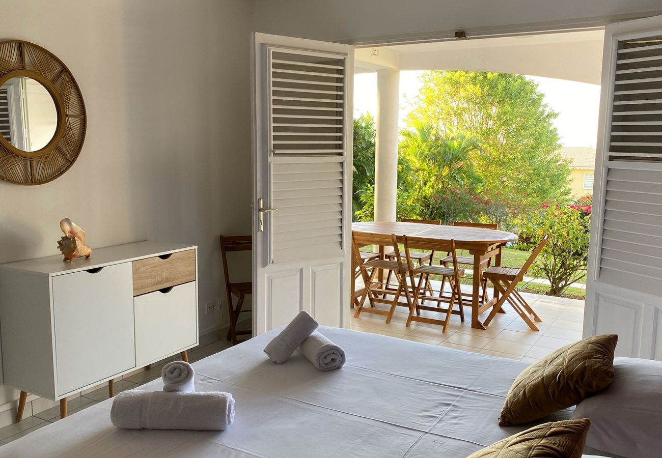 Apartment in Les Trois-Ilets - Indigo, 4 pers, superbe vue mer, plage