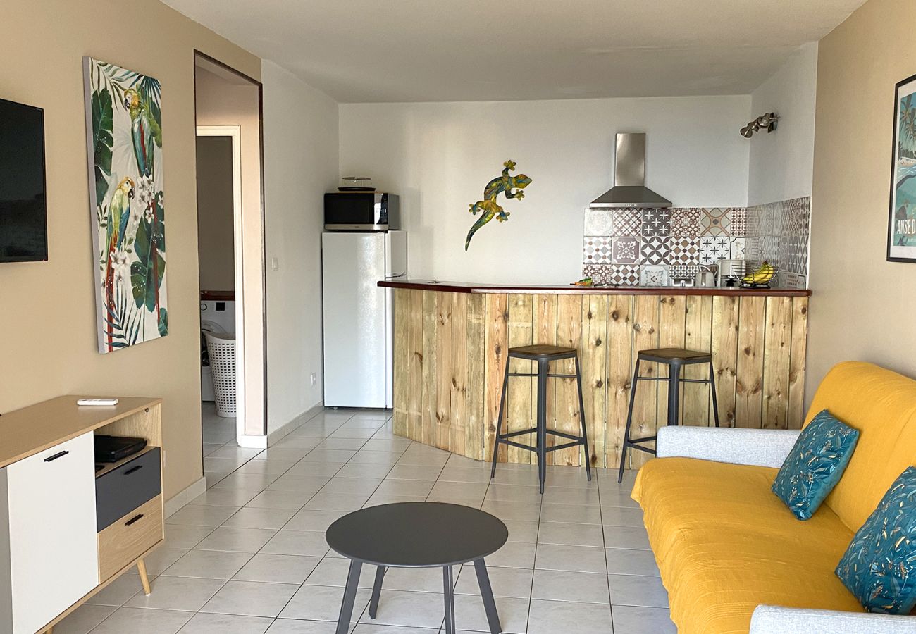 Apartment in Les Trois-Ilets - Indigo, 4 pers, superbe vue mer, plage