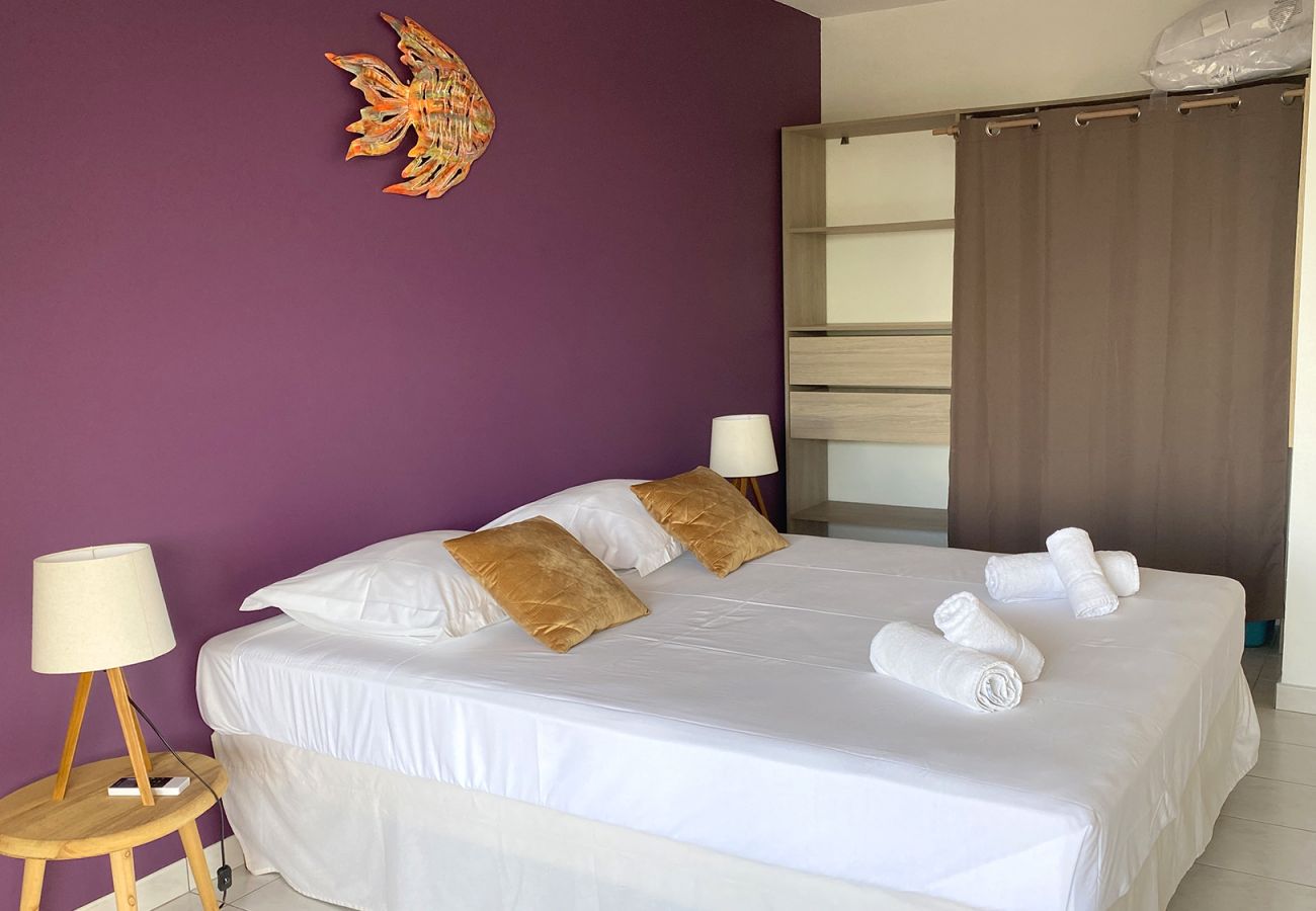 Apartment in Les Trois-Ilets - Indigo, 4 pers, superbe vue mer, plage
