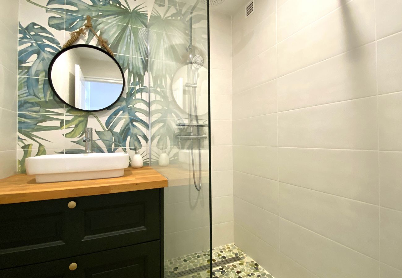 Apartment in Les Trois-Ilets - Soley ka Chofé, 4 pers, standing, vue mer, pla