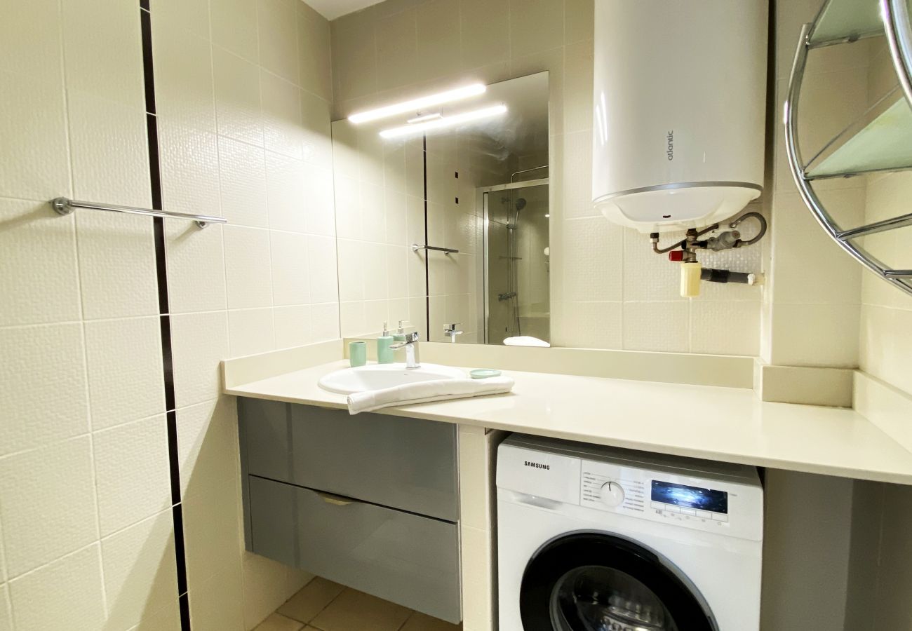 Apartment in Les Trois-Ilets - Ti Bonheur, 4 pers, vue mer, spacieux
