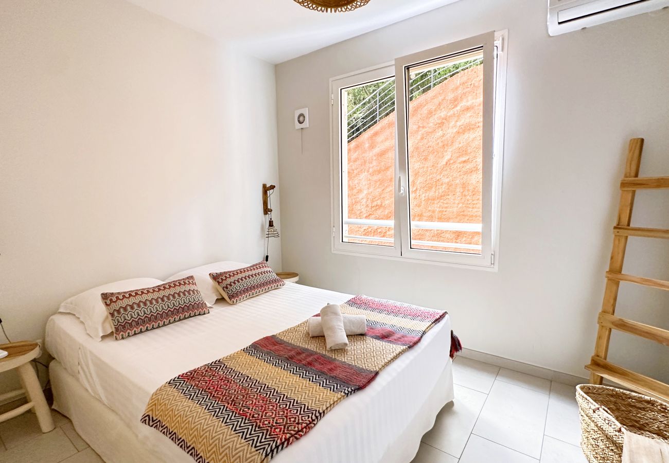 Apartment in Les Trois-Ilets - Sandama, 5 pers, standing, vue mer, plage