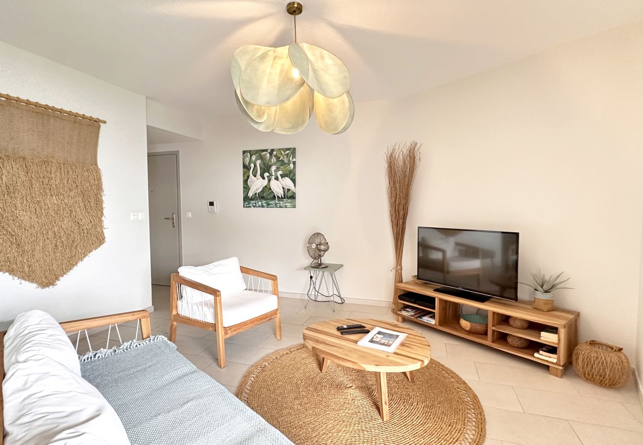 Apartment in Les Trois-Ilets - Sandama, 5 pers, standing, vue mer, plage