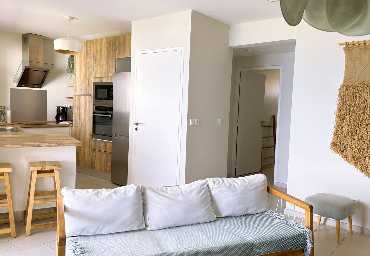 Apartment in Les Trois-Ilets - Sandama, 5 pers, standing, vue mer, plage