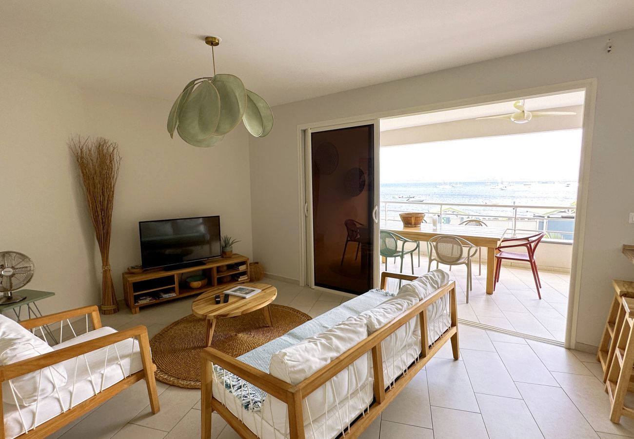 Apartment in Les Trois-Ilets - Sandama, 5 pers, standing, vue mer, plage