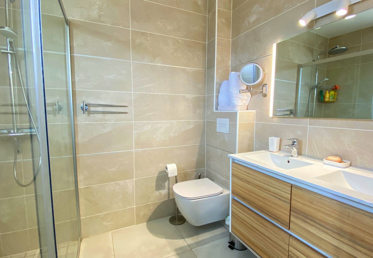 Apartment in Les Trois-Ilets - Secret de l'Anse, 6 pers, standing, vue mer