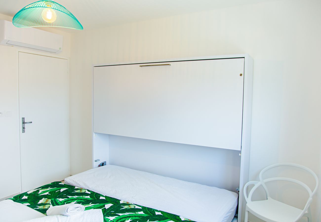 Apartment in Les Trois-Ilets - Secret de l'Anse, 6 pers, standing, vue mer