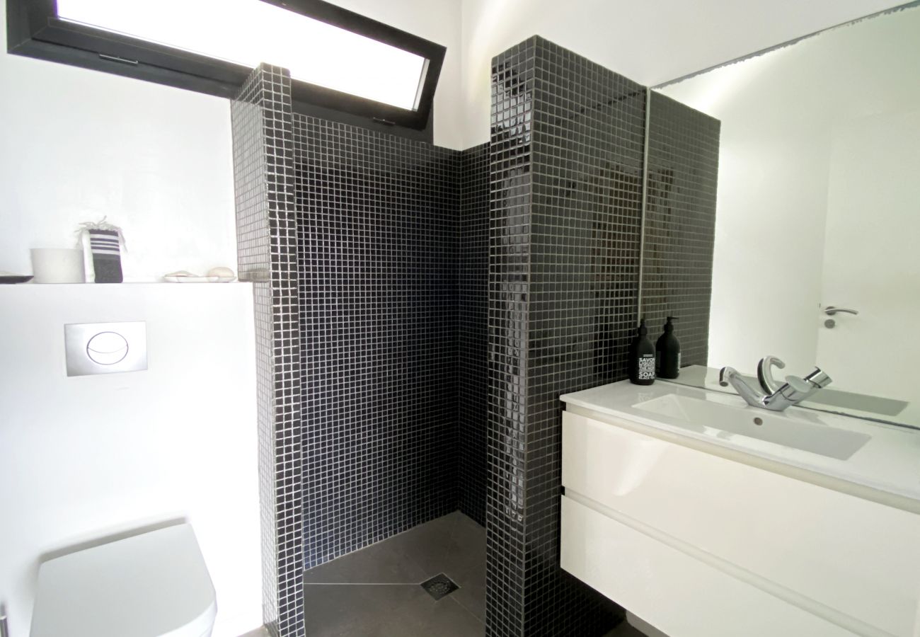 Villa in Les Trois-Ilets - Ti Paradise, villa 4 pers, standing, piscine, vue