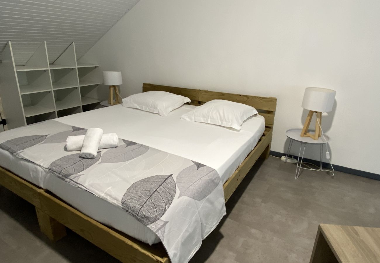 Apartment in Les Trois-Ilets - Ti Caraïbes, 4 pers, piscine, vue mer