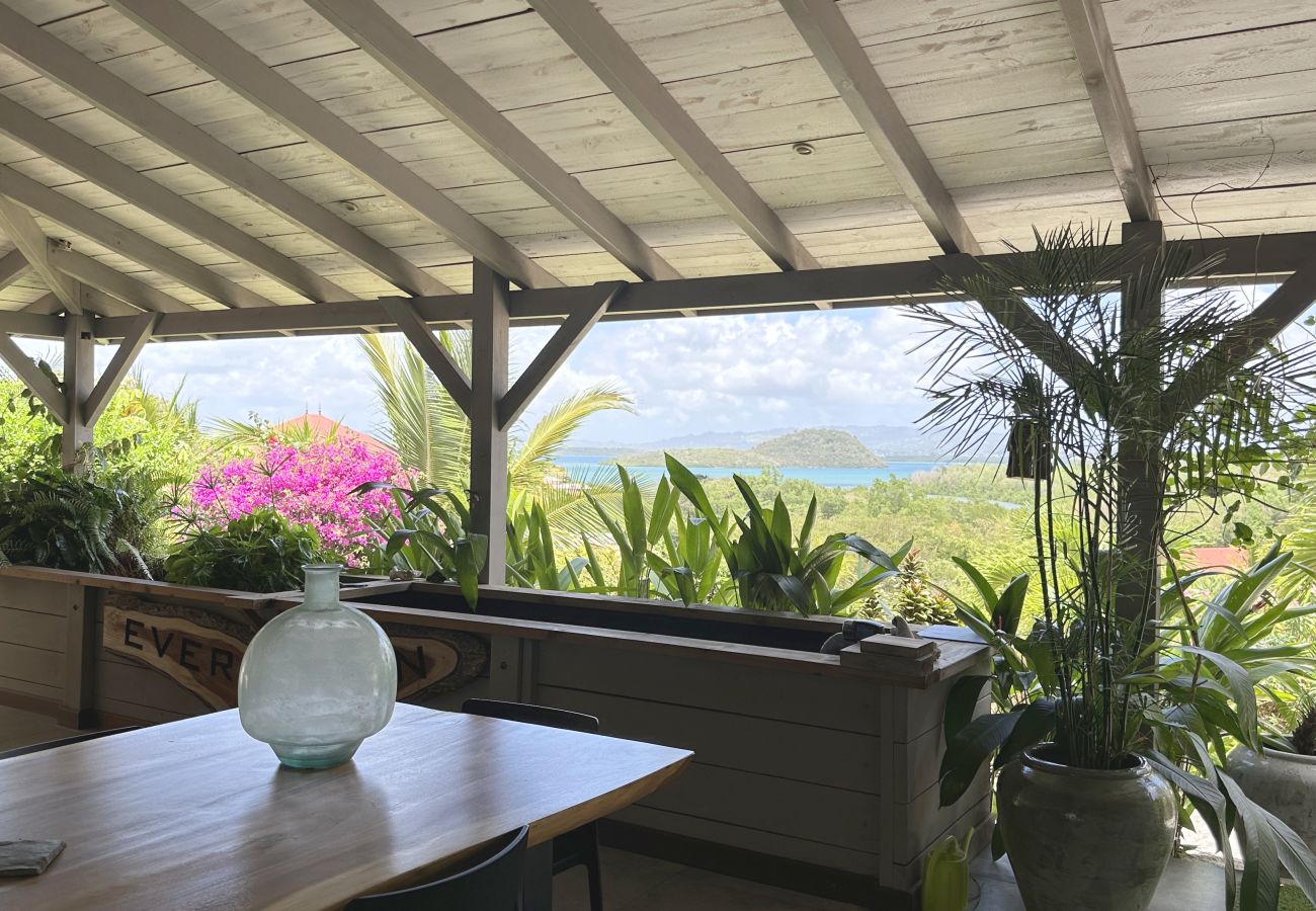 Villa in Les Trois-Ilets - Ty Natur, villa 8 pers, piscine, calme, vue me