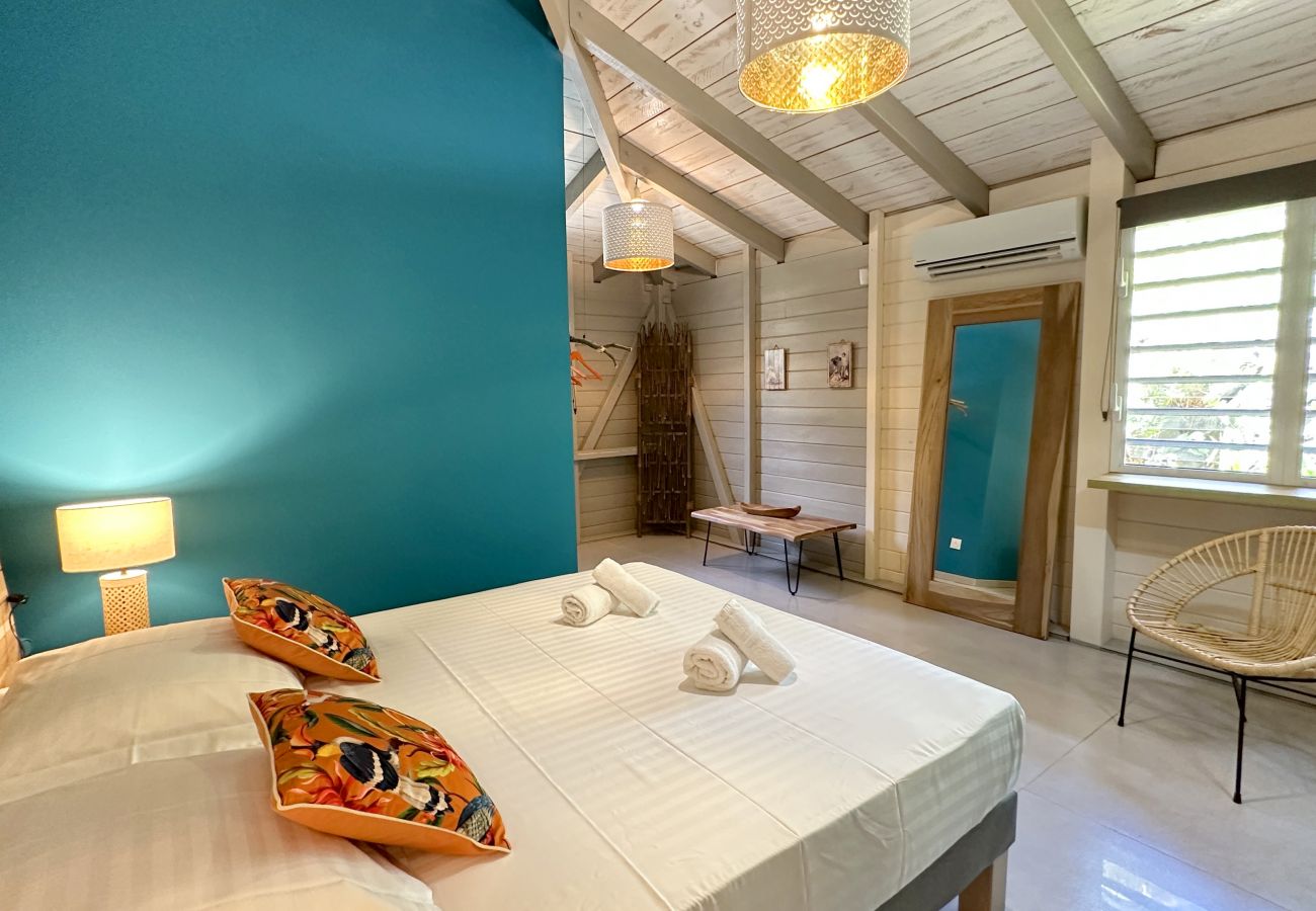 Villa in Les Trois-Ilets - Ty Natur, villa 8 pers, piscine, calme, vue me
