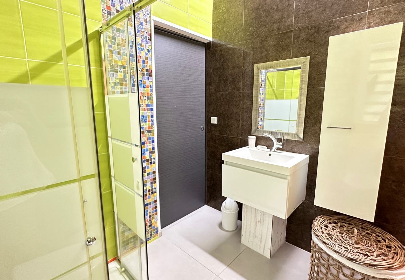 Villa in Les Trois-Ilets - Ty Natur, villa 8 pers, piscine, calme, vue me