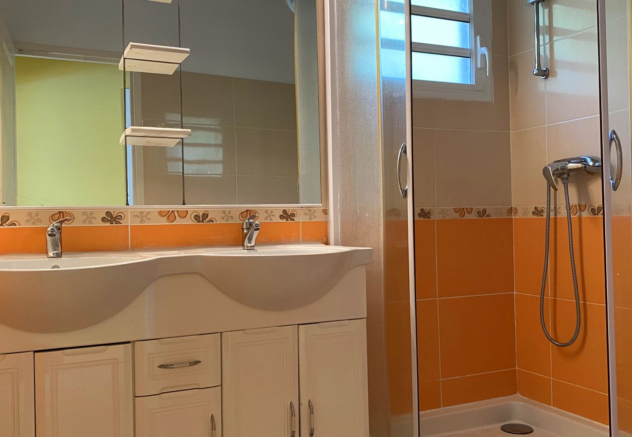 Villa in Les Anses-d´Arlet - Monplaisir, villa 6 pers, piscine, vue mer
