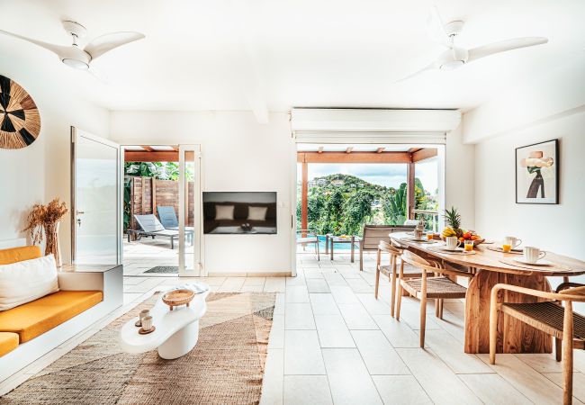 Apartment in Les Trois-Ilets - Les Bougainvilliers, 6 pers, piscine, vue mer Apartment in Les Trois-Ilets - Les Bougainvilliers, 6 pers, piscine, vue mer