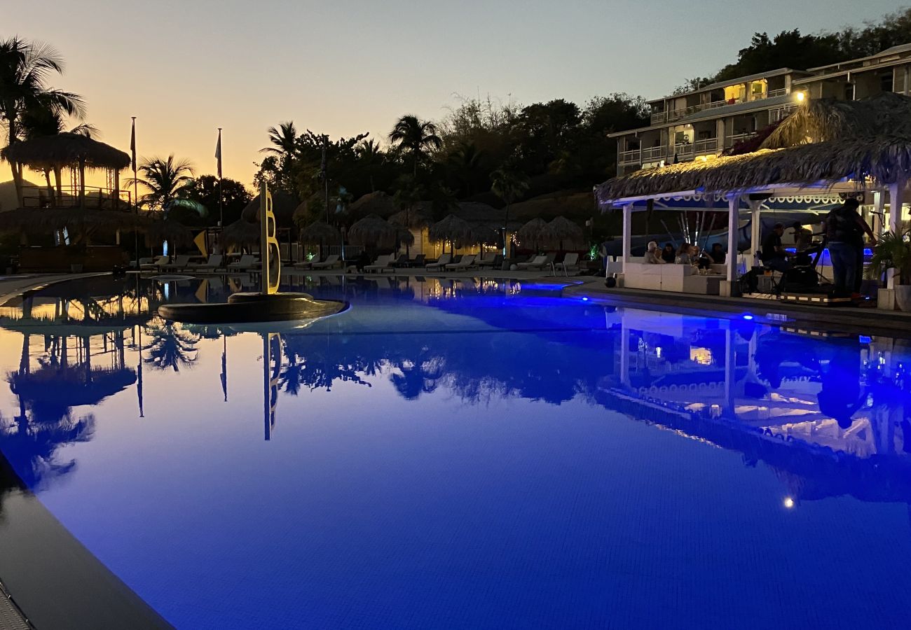 Studio in Le Diamant - Jungle Diamond, studio, piscine, vue mer,