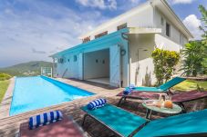 Villa in Les Anses-d´Arlet - Malinina villa 12 pers, standing, piscine, vue mer