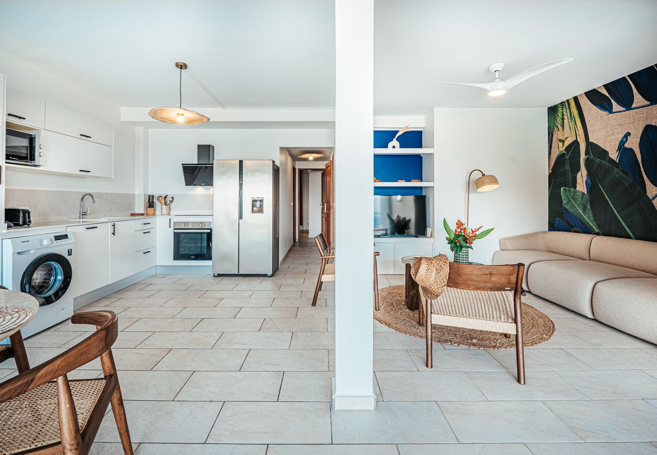 Apartment in Les Trois-Ilets - Les Bougainvilliers, 4 pers piscine vue mer