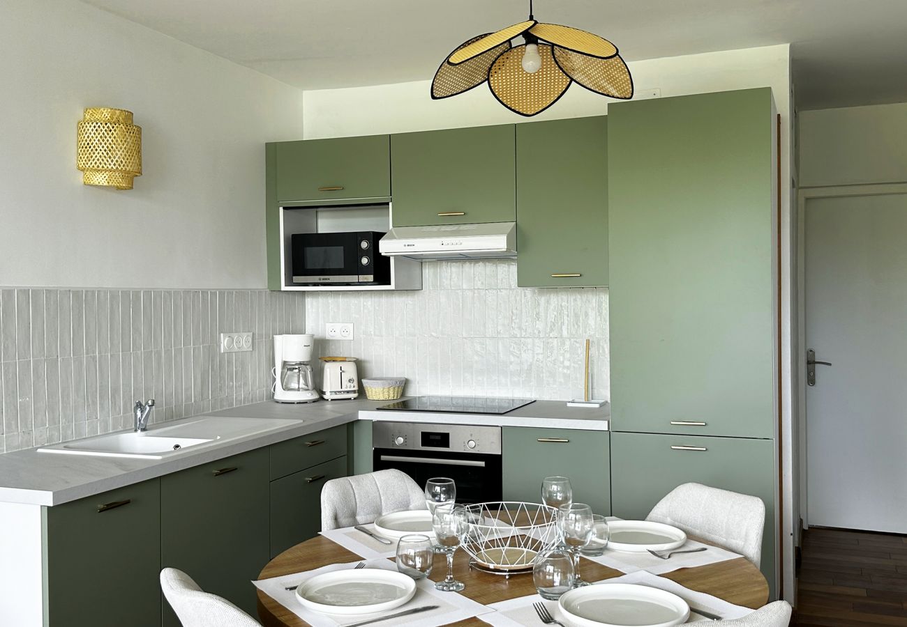 Apartment in Les Trois-Ilets - Pren Plési, 4 pers, rénové, calme, vue mer