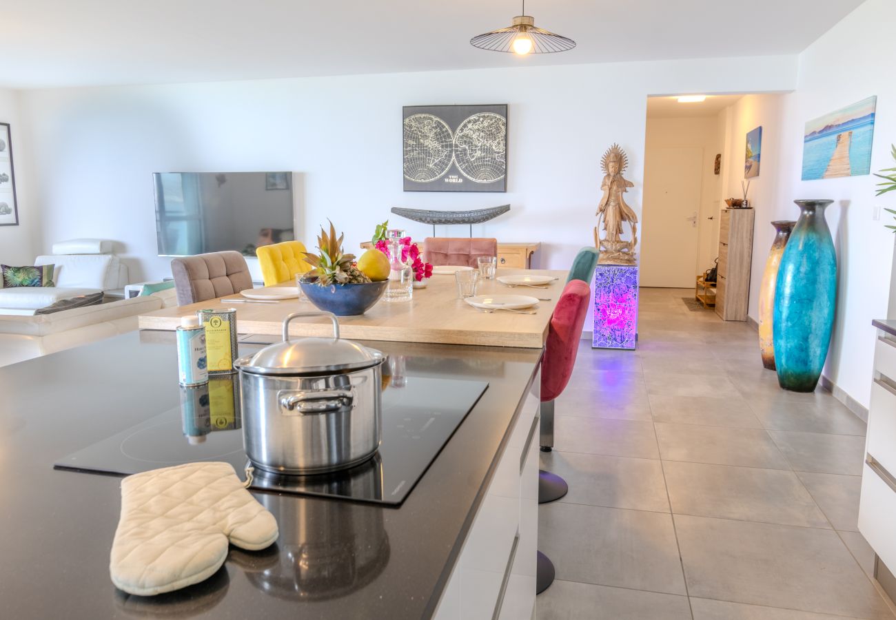 Apartment in Les Trois-Ilets - Trésor De La Baie, logement de haut standing avec