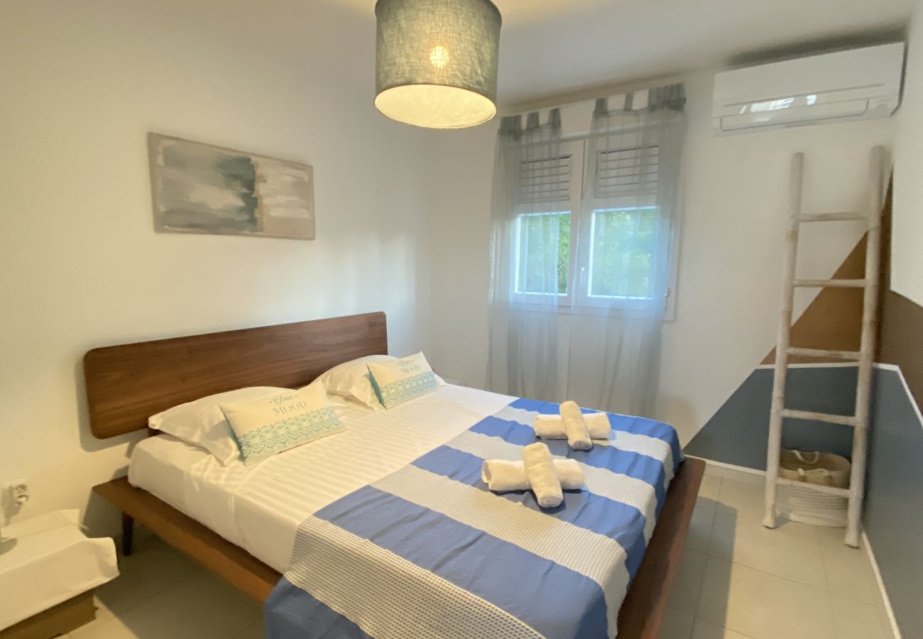 Appartement à Les Trois-Ilets - Les Écrins, 2/3 pers, vue mer, plage