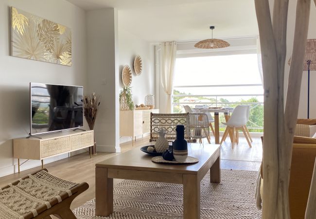 Appartement à Les Trois-Ilets - Soley ka Chofé, 4 pers, standing, vue mer, pla Appartement à Les Trois-Ilets - Soley ka Chofé, 4 pers, standing, vue mer, pla