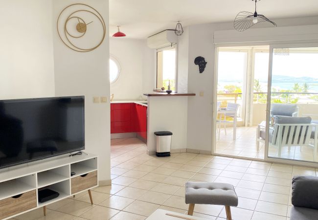 Appartement à Les Trois-Ilets - Ti Bonheur, 4 pers, vue mer, spacieux