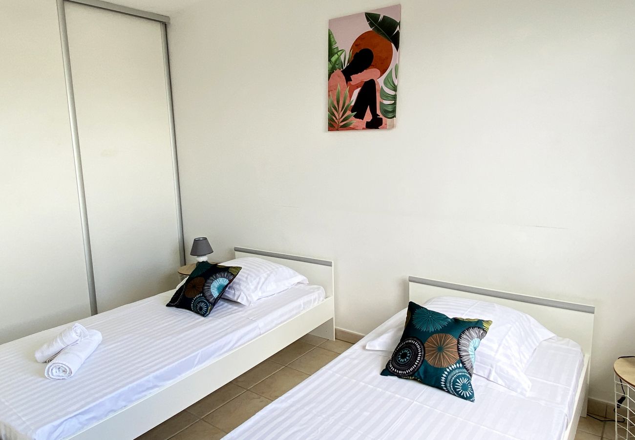 Appartement à Les Trois-Ilets - Ti Bonheur, 4 pers, vue mer, spacieux