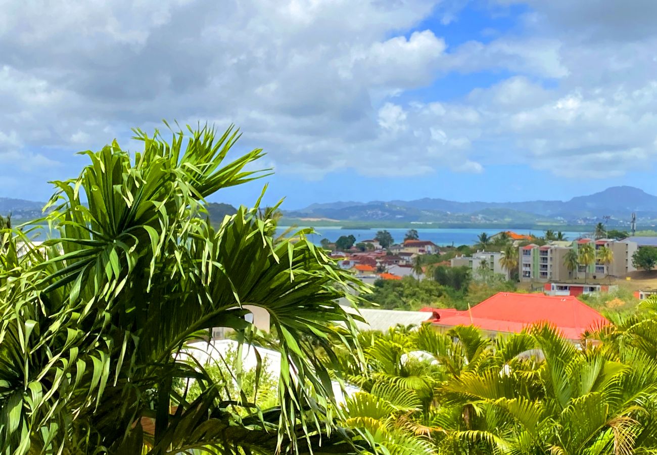 Appartement à Les Trois-Ilets - Ti Bonheur, 4 pers, vue mer, spacieux