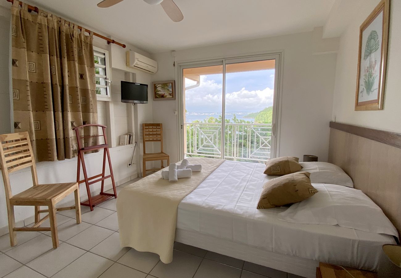 Maison mitoyenne à Les Trois-Ilets - Ti Plage, 6 pers, spacieux, vue mer, plage