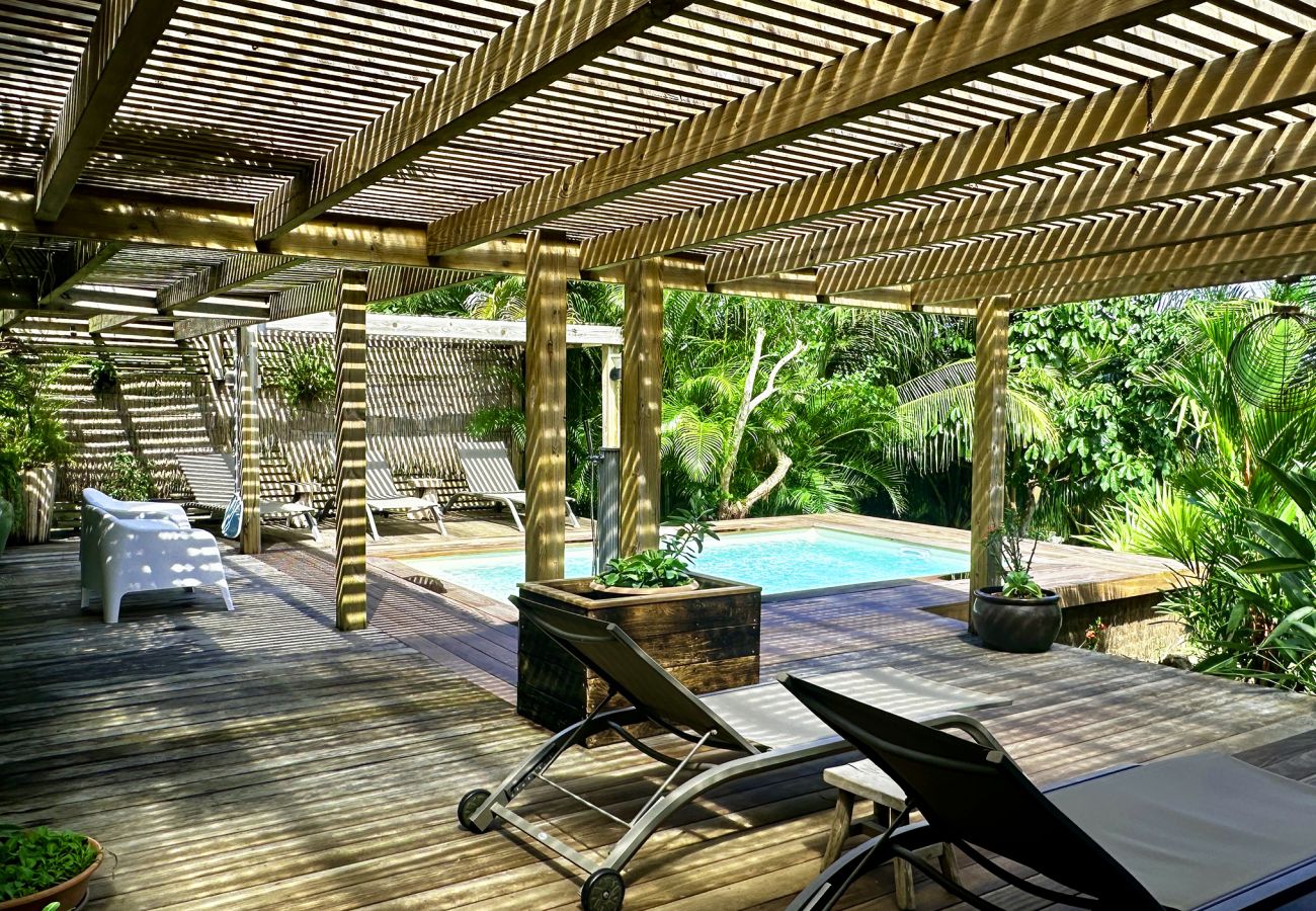 Villa à Les Trois-Ilets - Ty Natur, villa 8 pers, piscine, calme, vue me