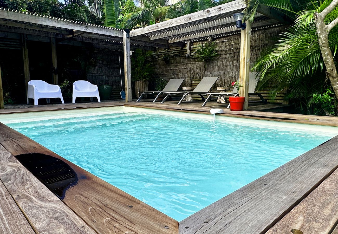 Villa à Les Trois-Ilets - Ty Natur, villa 8 pers, piscine, calme, vue me