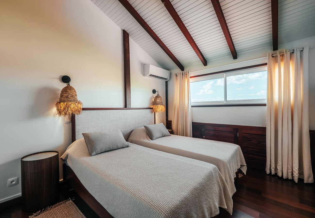 Appartement à Les Trois-Ilets - Les Bougainvilliers Duplex 8 pers, piscine, vue