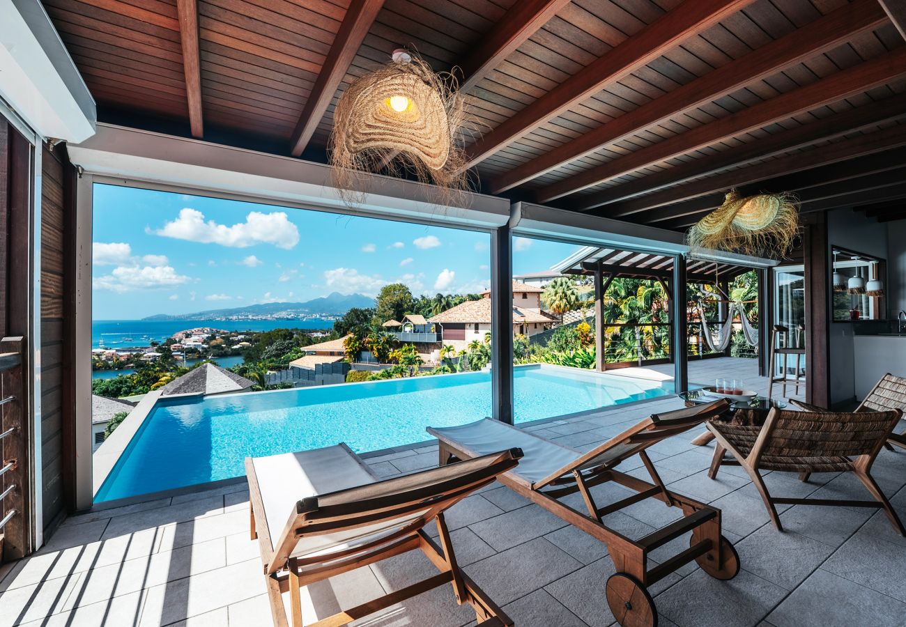 Appartement à Les Trois-Ilets - Les Bougainvilliers Duplex 8 pers, piscine, vue