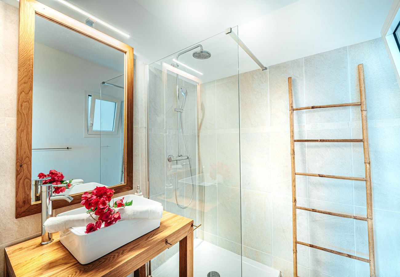 Appartement à Les Trois-Ilets - Les Bougainvilliers, 6 pers, piscine, vue mer