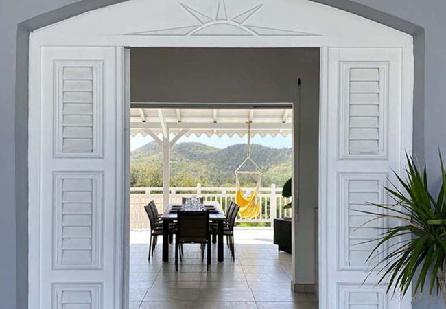 Villa à Les Trois-Ilets - Ti Paradi, villa 12 pers, 2 piscines, vue golf mer Villa à Les Trois-Ilets - Ti Paradi, villa 12 pers, 2 piscines, vue golf mer