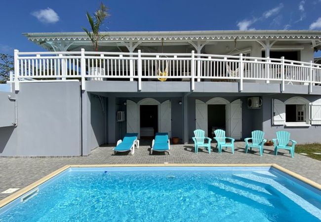 Villa à Les Trois-Ilets - Ti Paradi, villa 12 pers, 2 piscines, vue golf mer Villa à Les Trois-Ilets - Ti Paradi, villa 12 pers, 2 piscines, vue golf mer