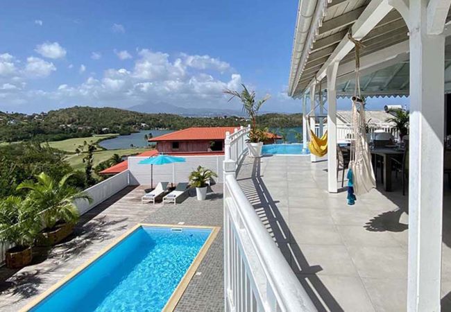 Villa à Les Trois-Ilets - Ti Paradi, villa 12 pers, 2 piscines, vue golf mer Villa à Les Trois-Ilets - Ti Paradi, villa 12 pers, 2 piscines, vue golf mer